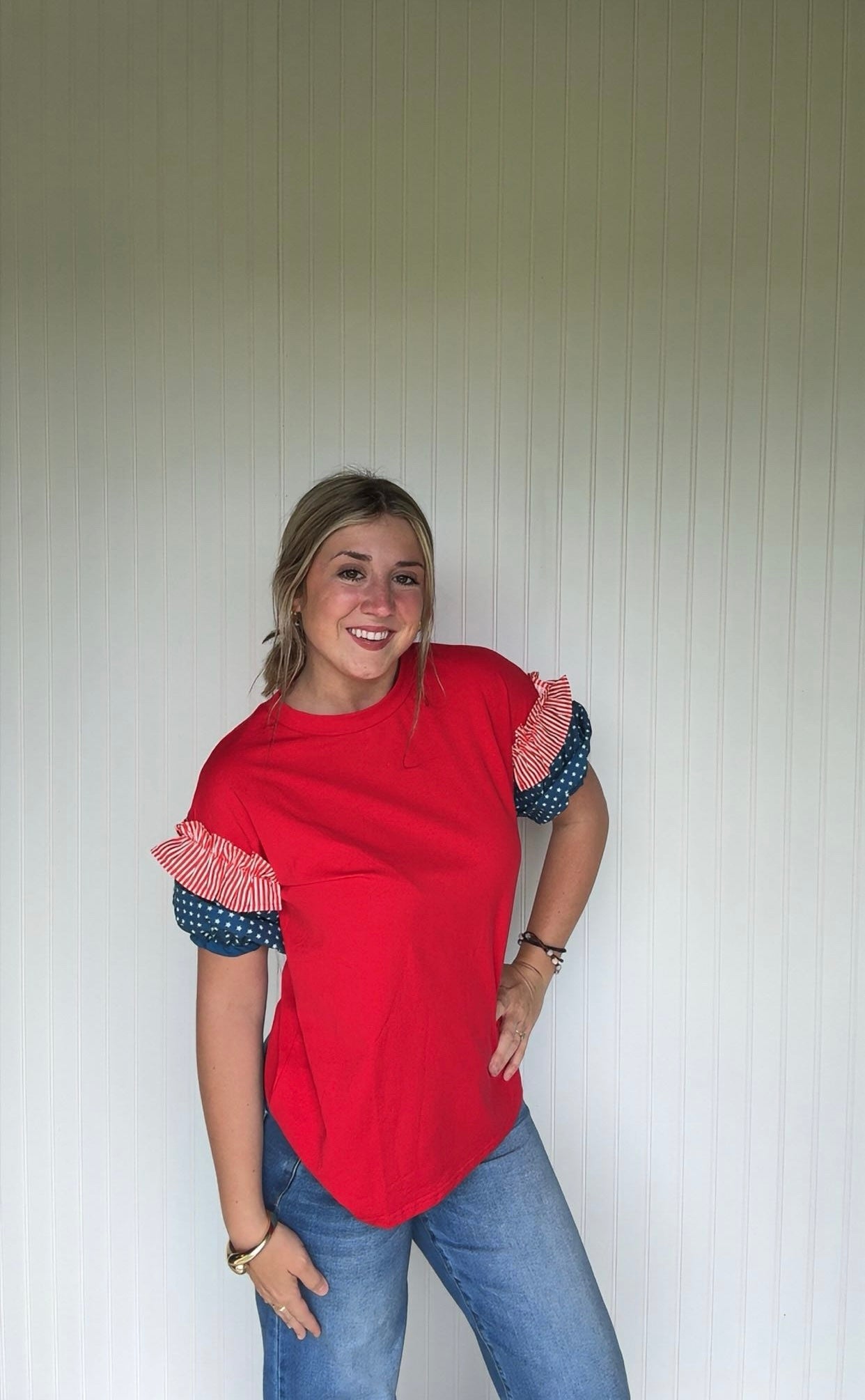 623 b red white blue sleeves