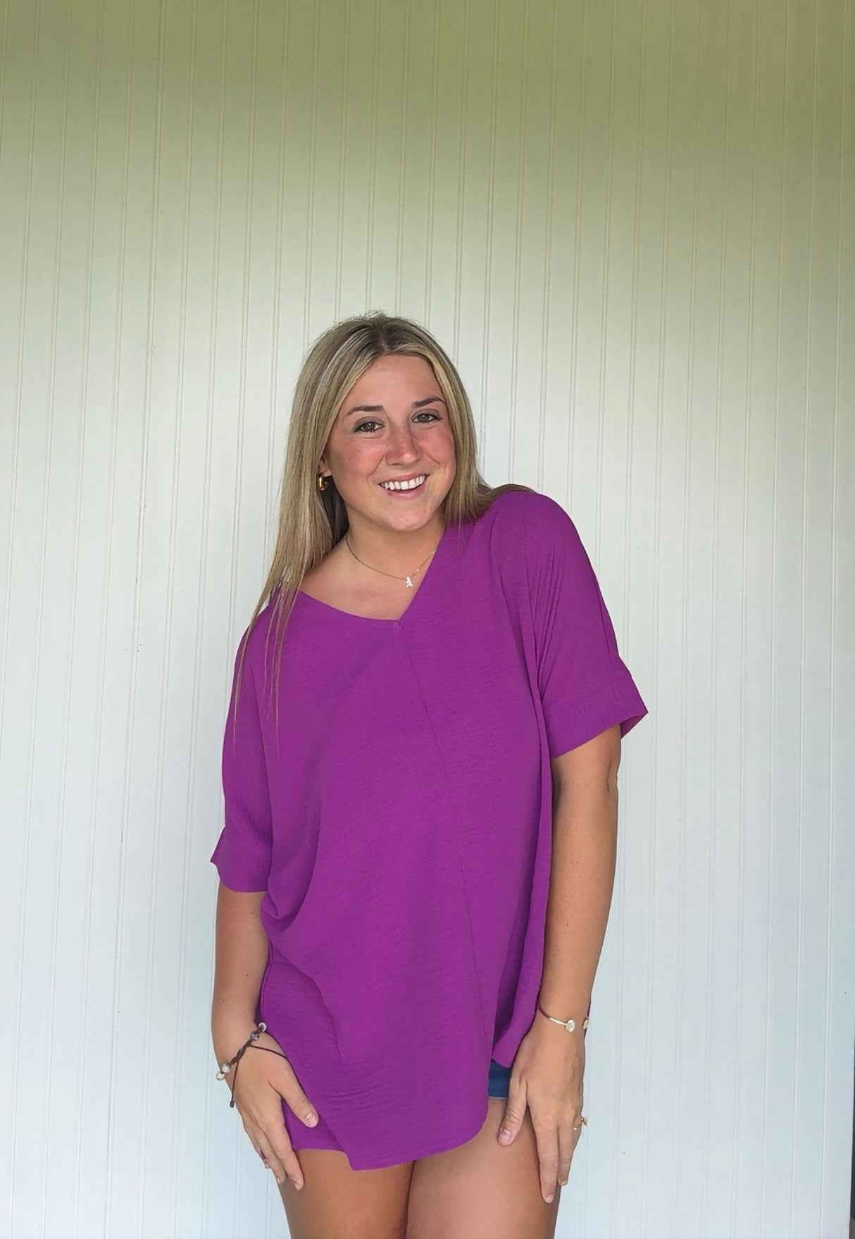Air Flow V Neck