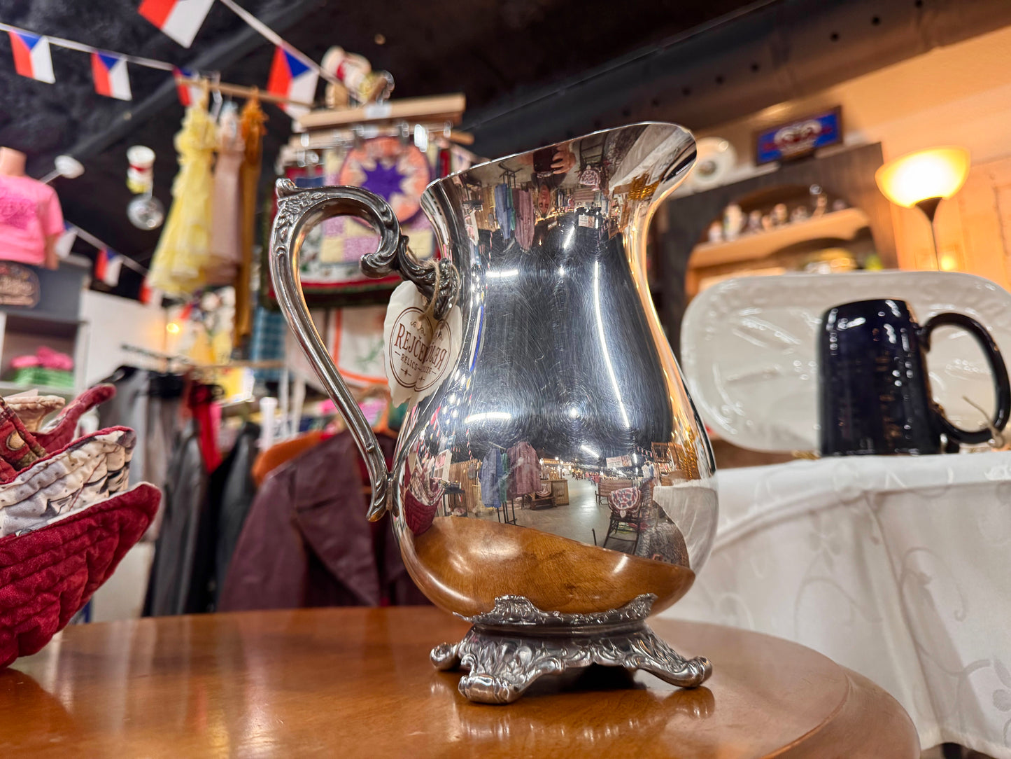 WM Rogers & Son Silver-plated Water Pitcher