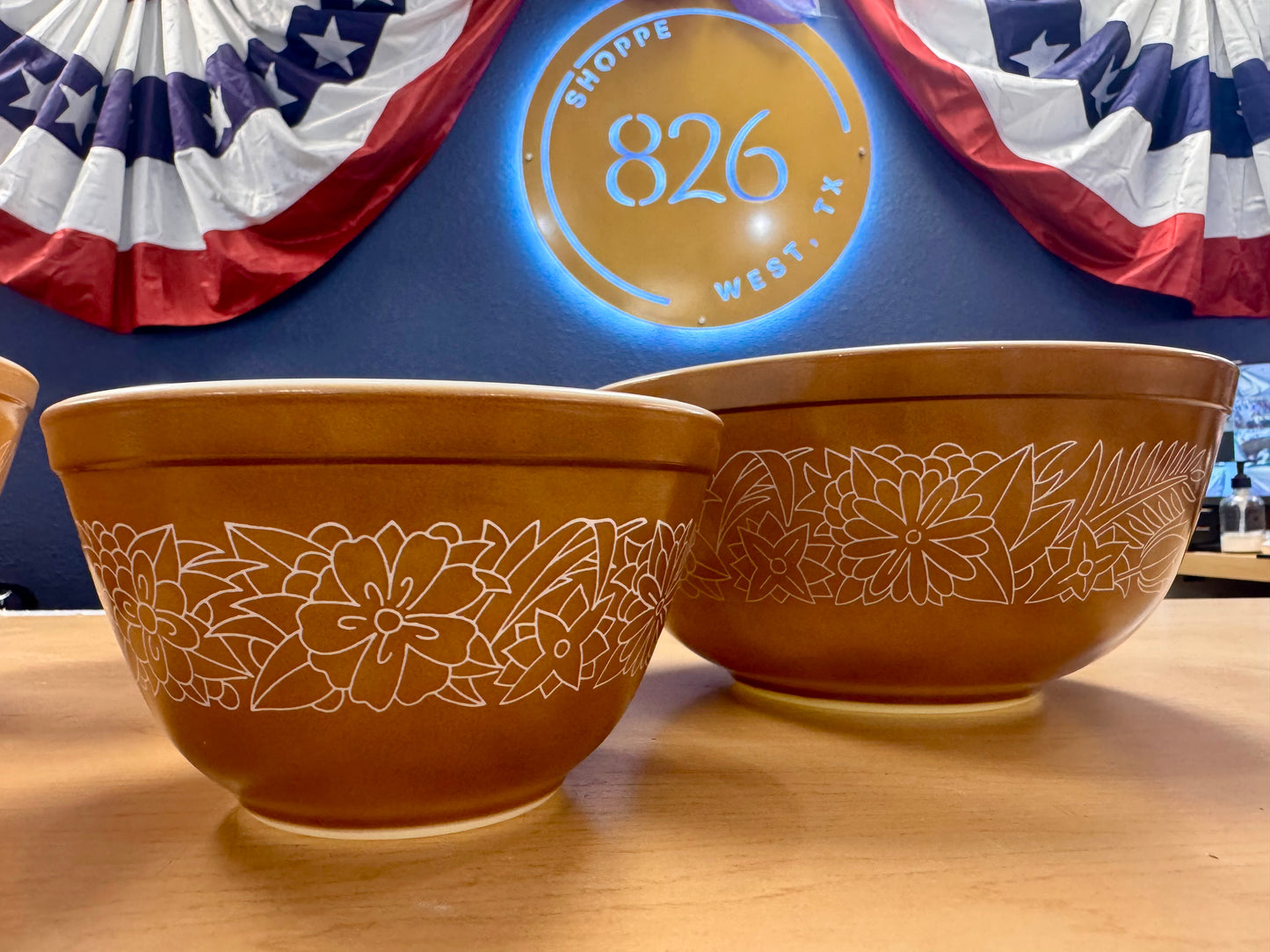 Complete Pyrex Woodland 4 Pc Mixing Bowl Set