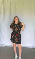 Black Sleeveless Embroider Floral