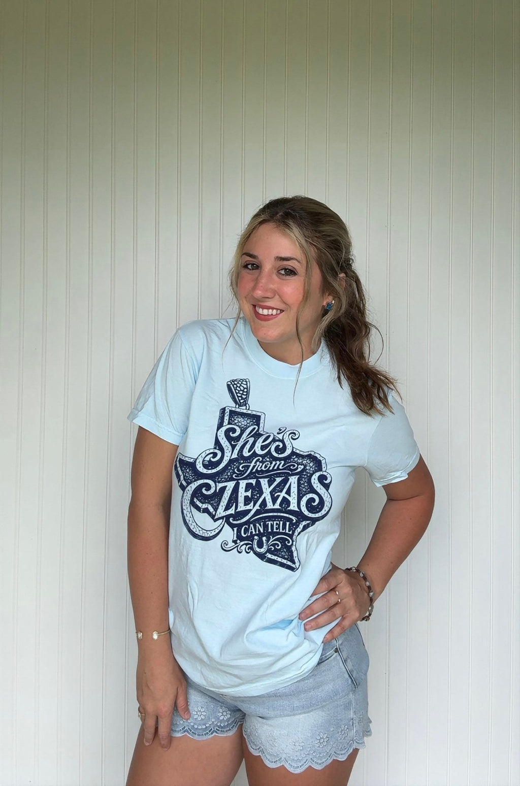 She's from Czexas Comfort Colors