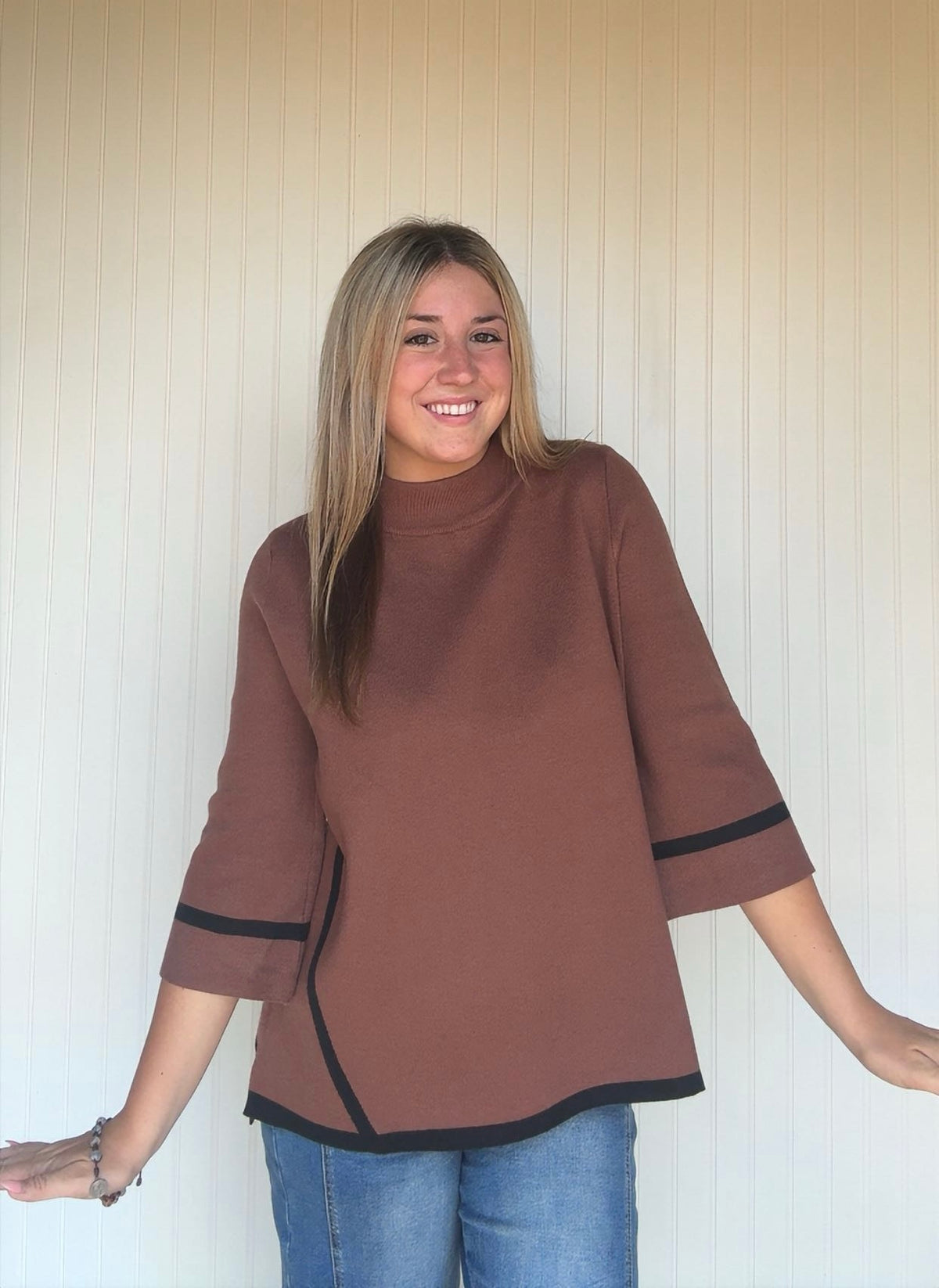 Mock Neck Contrast Trim Short Sleeve Knit Sweater Top
