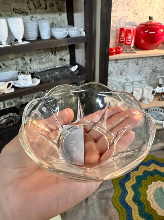 1950s Pressed Glass Fruit/Dessert Bowl
