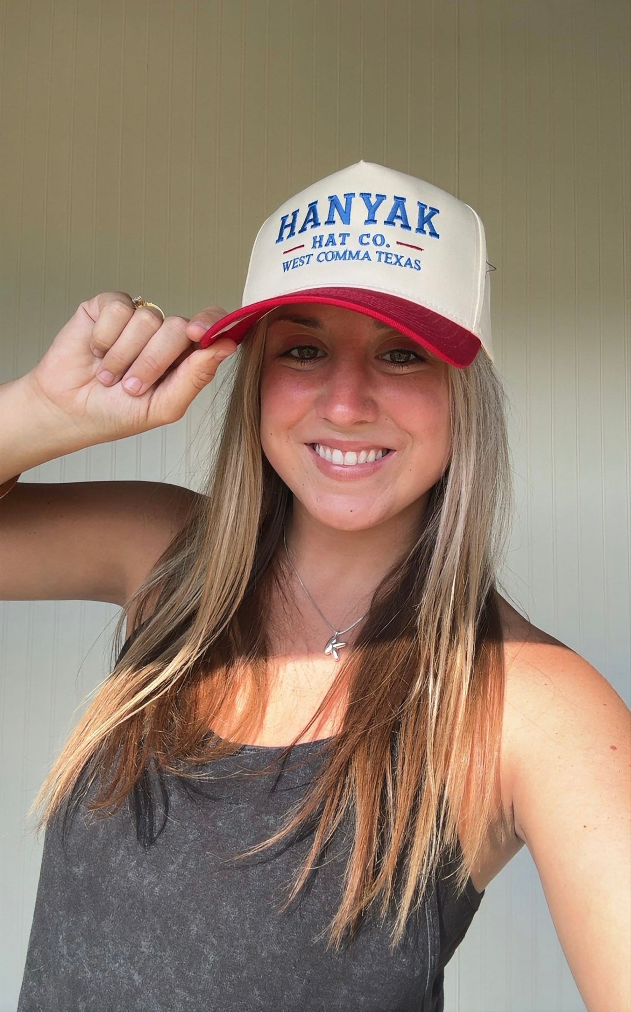 Hanyak Hat Co Block Font