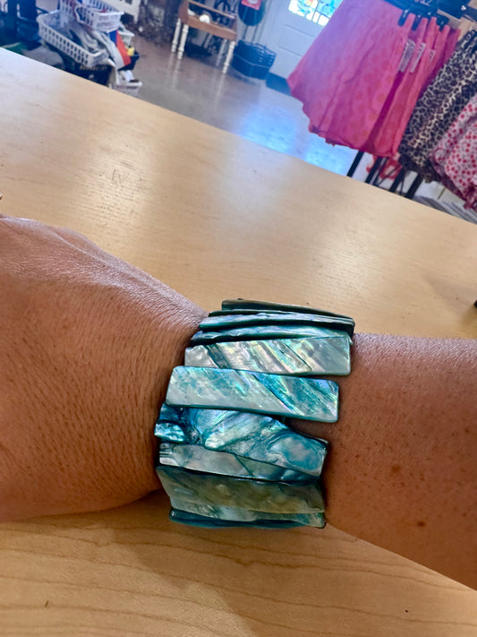 Turq/Blu/Grn Abalone Pearl Shell Bracelet