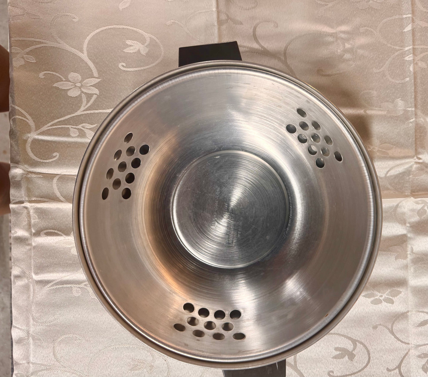 Retro Aluminum Bun/Bread Warmer