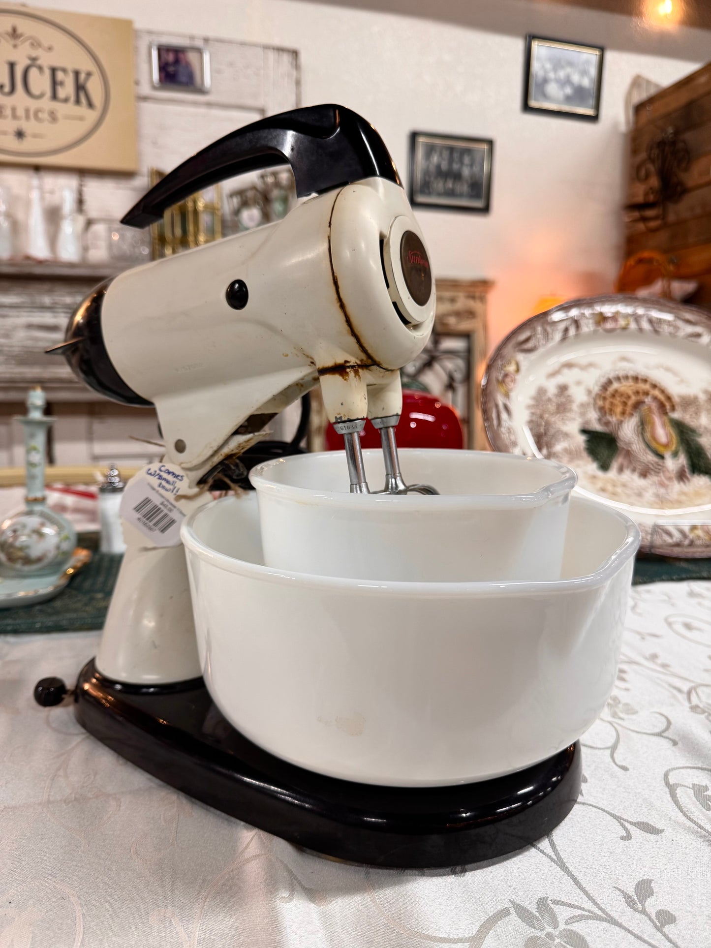 Vintage Sunbeam Mixmaster 10 Speed Stand Mixer