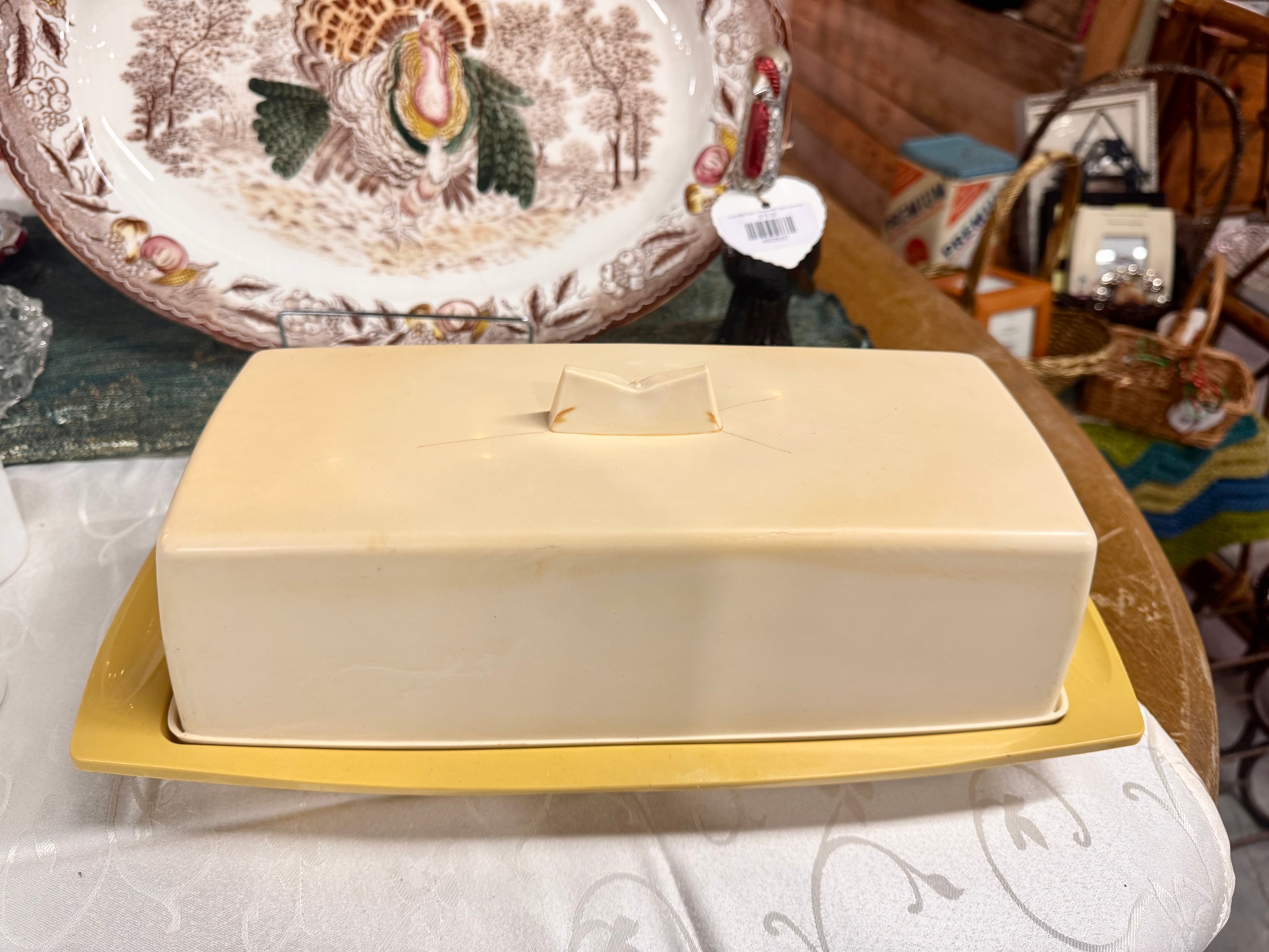 1970s Sturdy Plastic Bread Keeper
