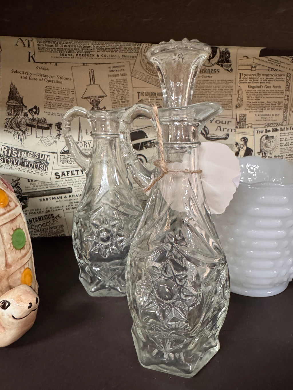 Anchor Hocking Prescut Oil & Vin Set