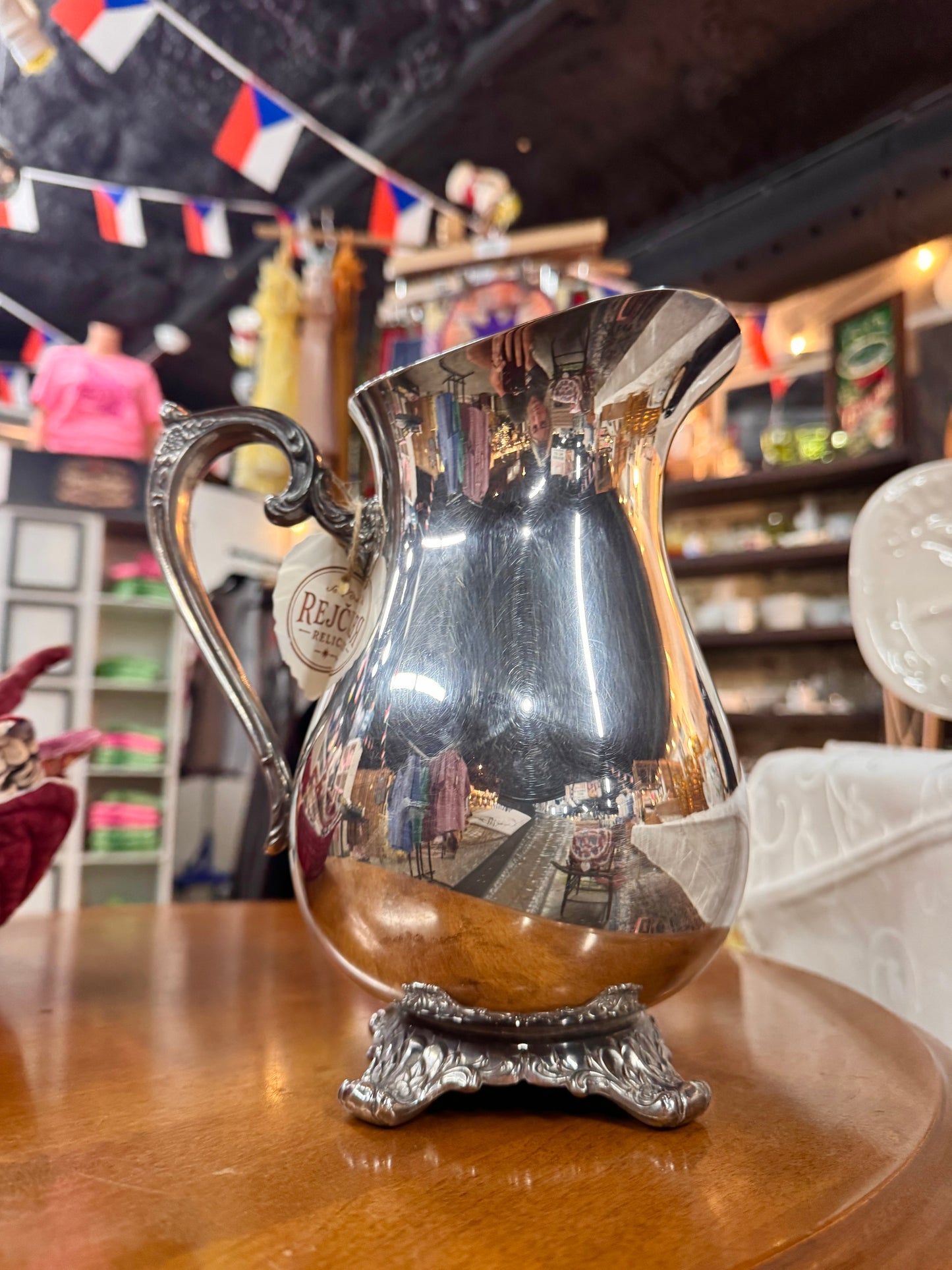 WM Rogers & Son Silver-plated Water Pitcher
