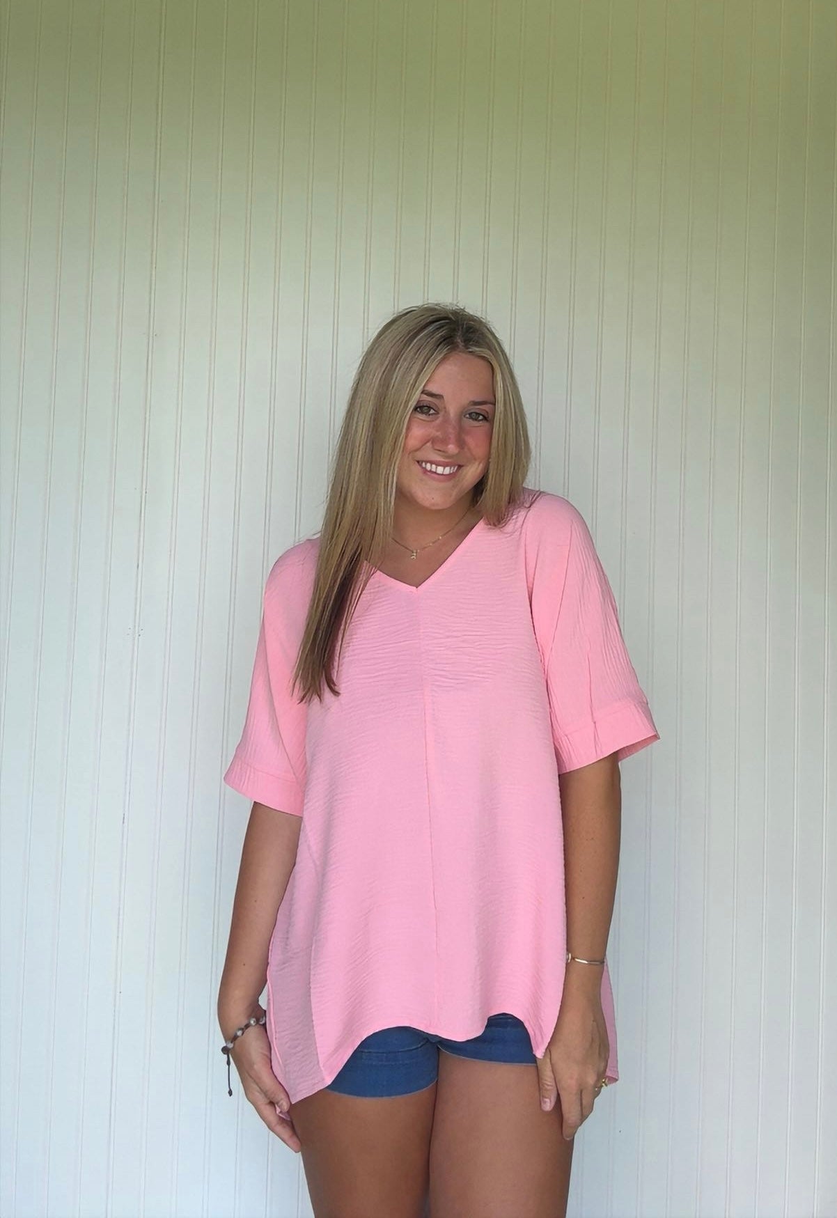 Air Flow V Neck