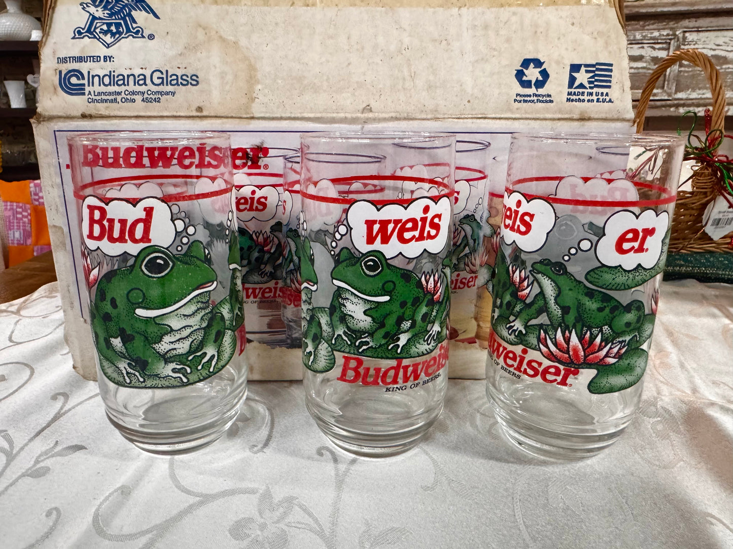 COMPLETE 1995 Budweiser Frog Glasses Set