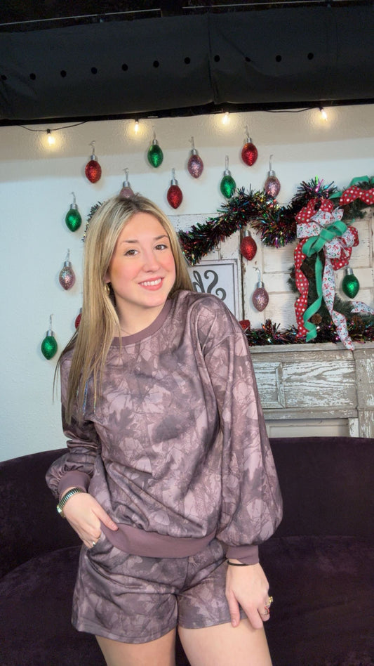 Leafy Abstract Print Contrast Short Set