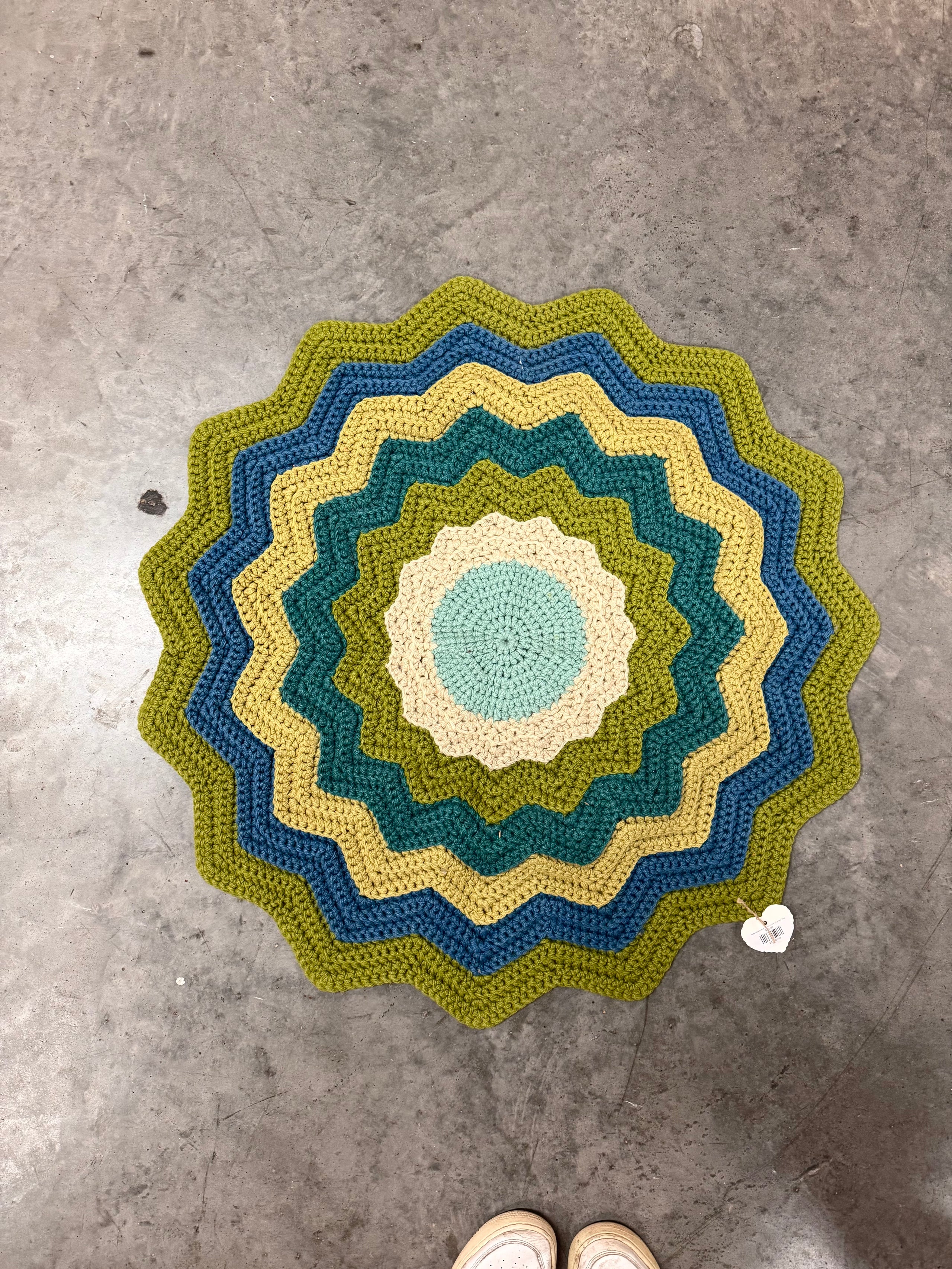 Multi-Colored Blue Hand-Crochet 15 pt Star Rug
