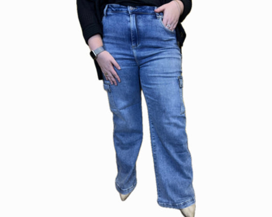 High Rise Wide Leg Cargo Jeans X- Risen