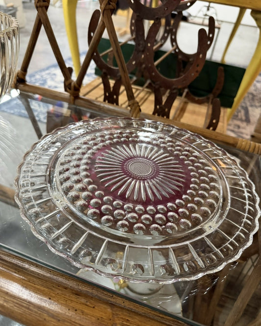 Glass cake stand